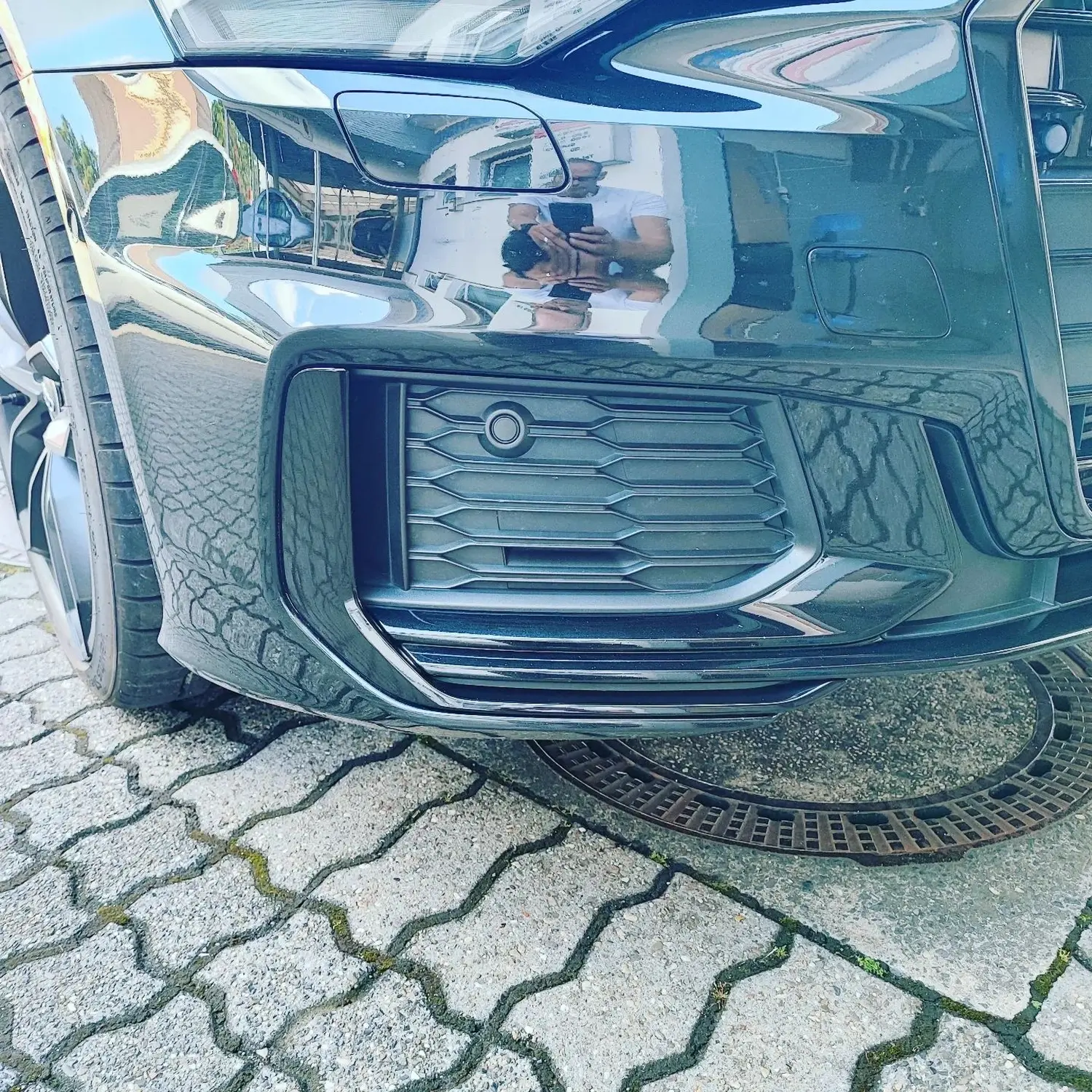 Audi A6 Avant Chrome Delete das ganz große Programm Kühlergrill, Lufteinlässe, Fensterrahmen, Dachreling, Kofferraum Leiste und Auspuffblenden von Wrap Society Foliendesign